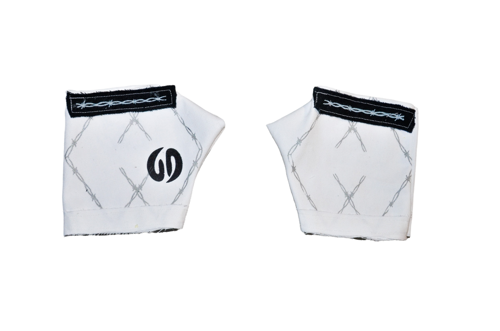 ASH XXI EXTINCT GLOVES